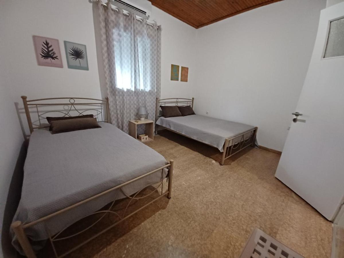 Beach House For Up To 9 People Near Olympia 카타콜론 외부 사진